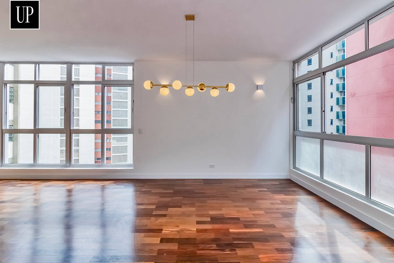 Apartamento, 3 quartos, 268 m² - Foto 2