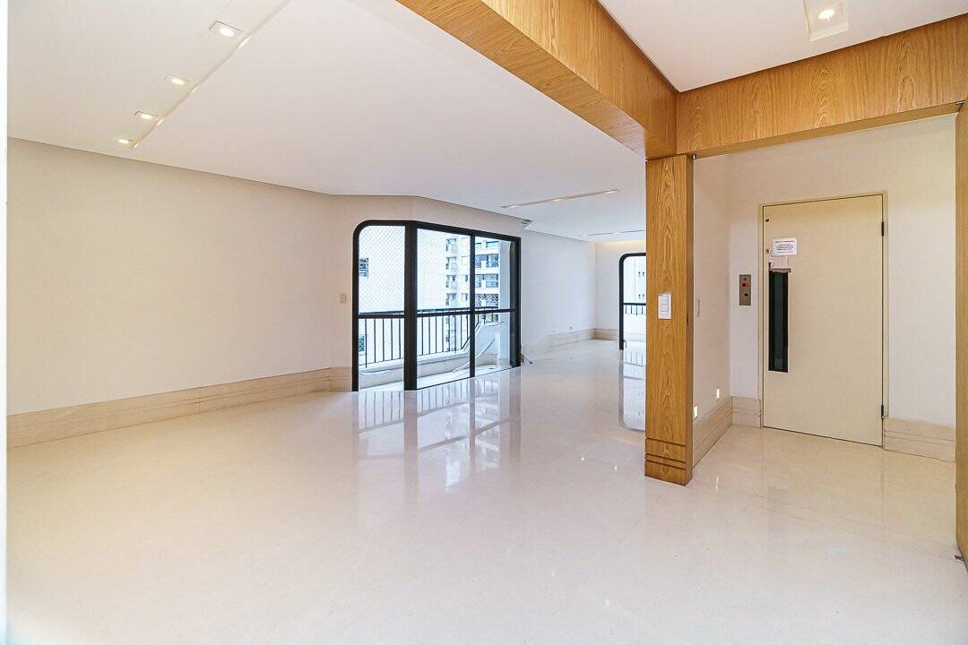 Apartamento, 3 quartos, 292 m² - Foto 2