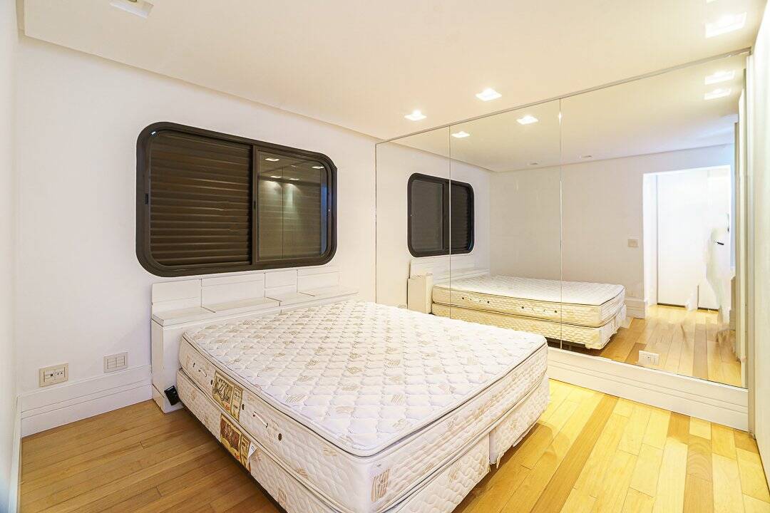Apartamento, 3 quartos, 292 m² - Foto 17