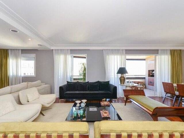 #127575 - Apartamento para Venda em São Paulo - SP